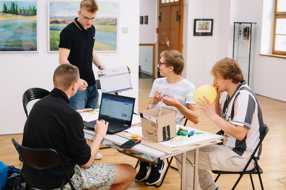 Design Thinking und Ideengenerierungsprozess im Rahmen der Summer School