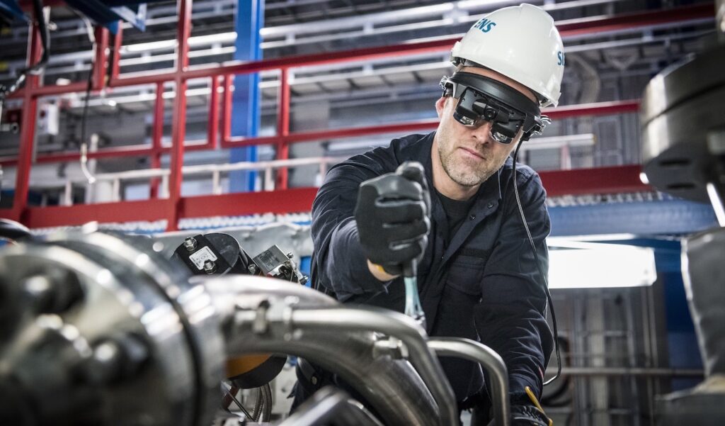 Augmented-Reality-Anwendung im industriellen Service
