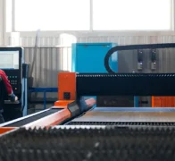 KI-gestützte Workstation für die Qualitätskontrolle