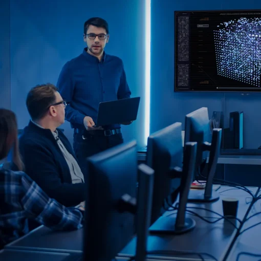 KI in der industriellen Produktion verständlich vermitteln © Adobe Stock/Gorodenkoff